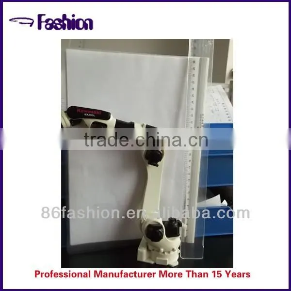 plastic industrial robotic arm model
