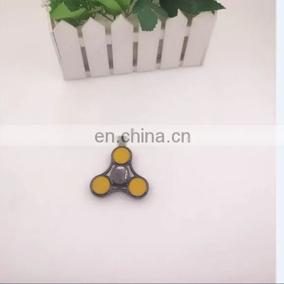 new production promotion the magic equipment of reducing pressure fidget spinner
