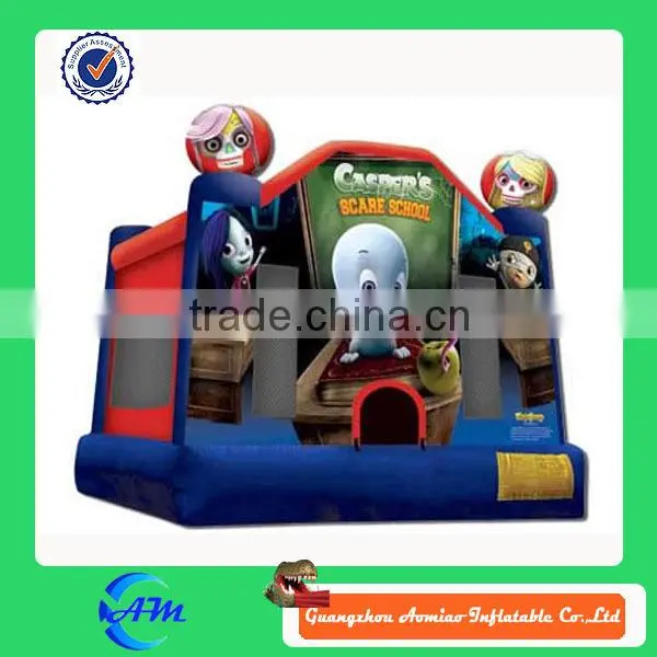 2014 popular beautiful inflatable bouncer bouncy castle