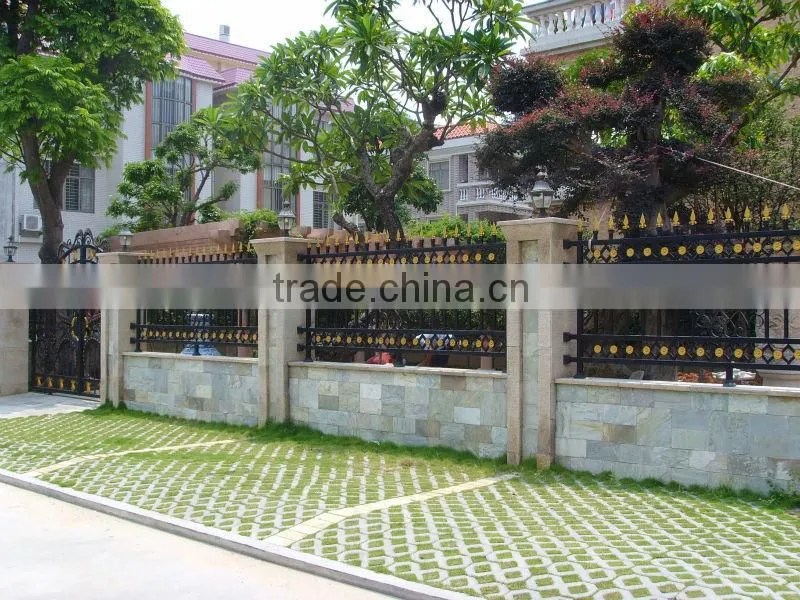 Top-selling hand forged iron fence and gate