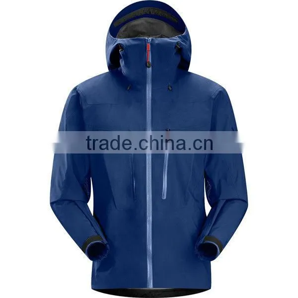Mens lightweight outer jacket