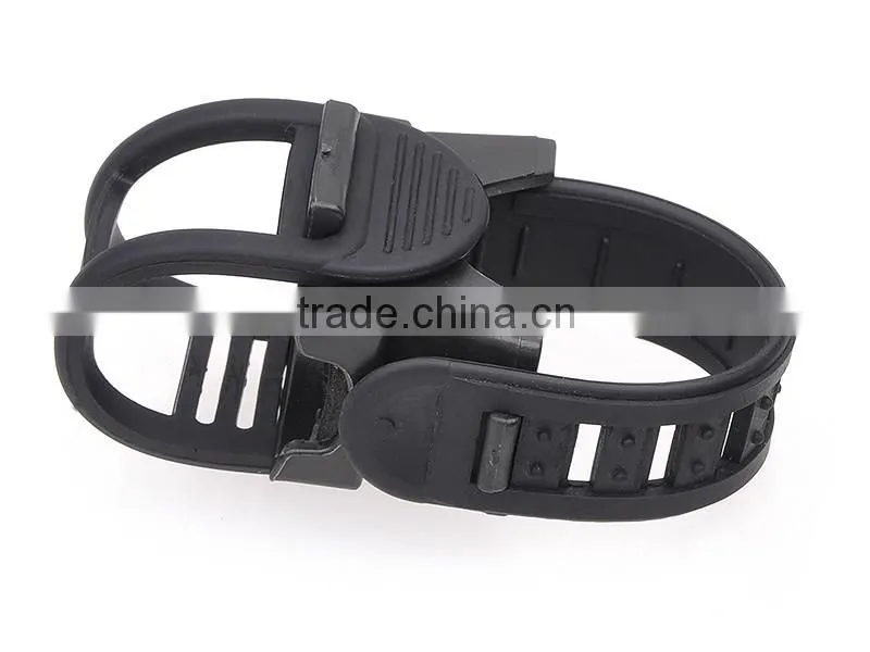 Universal Adjustable Plastic Flashlight Mount for Bicycle Wholesale