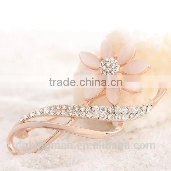Low price new arrival 2014 new arrival leaf brooch
