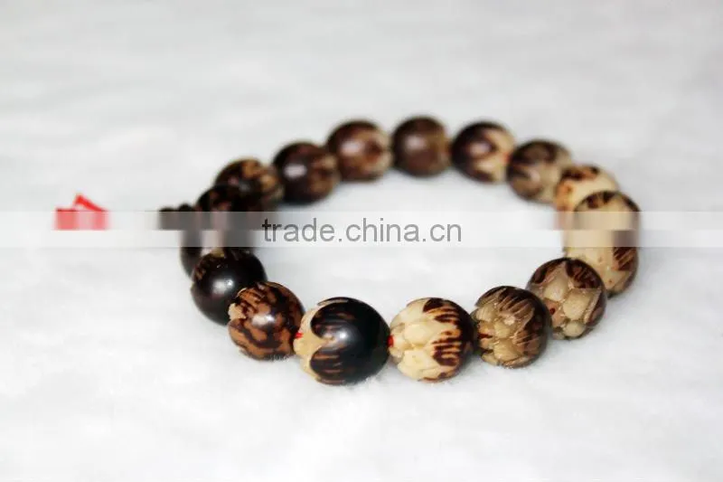 Artistic Sandalwood Beaded Bracelets 15mm