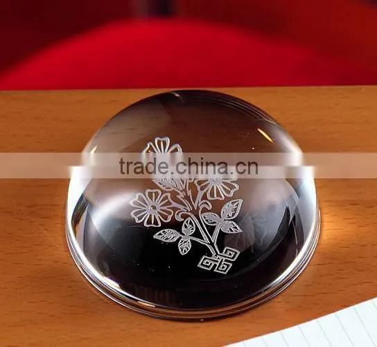 2016 High quality colorful dome crystal paperweight