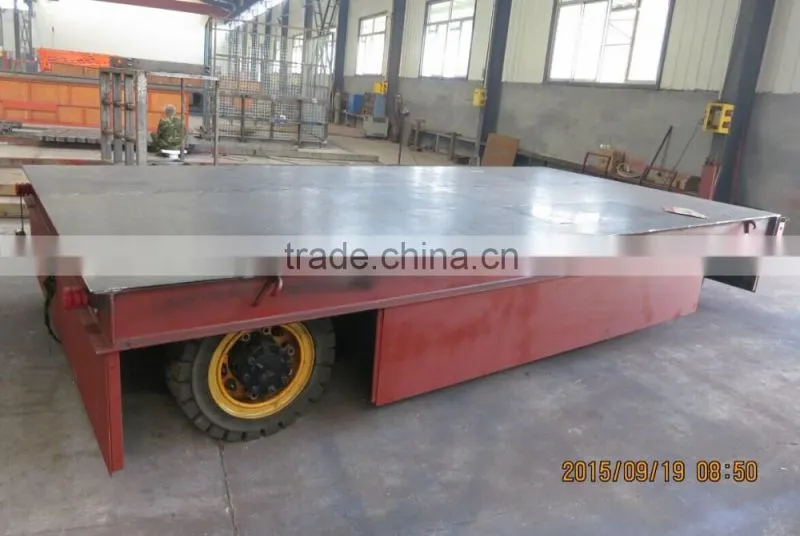 Battery trackless transfer cart
