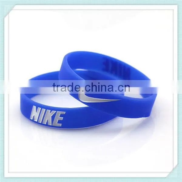 cheap promotion silicon bracelet custom silicone rubber wristband