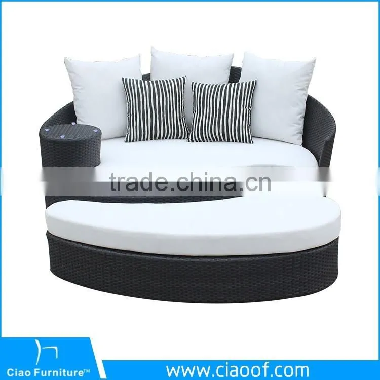 Modern Hotel Water Resistant Synthetic Rattan Daybed / Outdoor Daybed