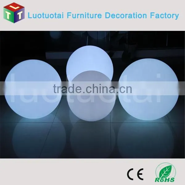 IP68 waterproof festive decorative ball for swimming pool party
