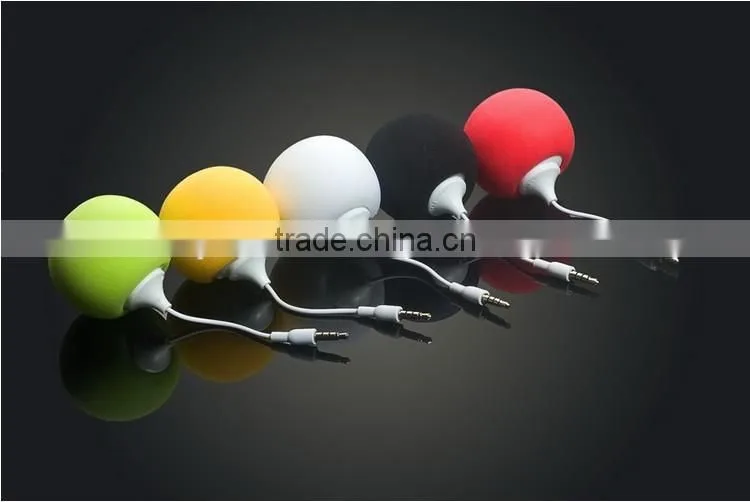 2016 Hot selling portable sponge USB mini ball speaker with 3.5mm jack audio cable for all mobile phone, laptop etc