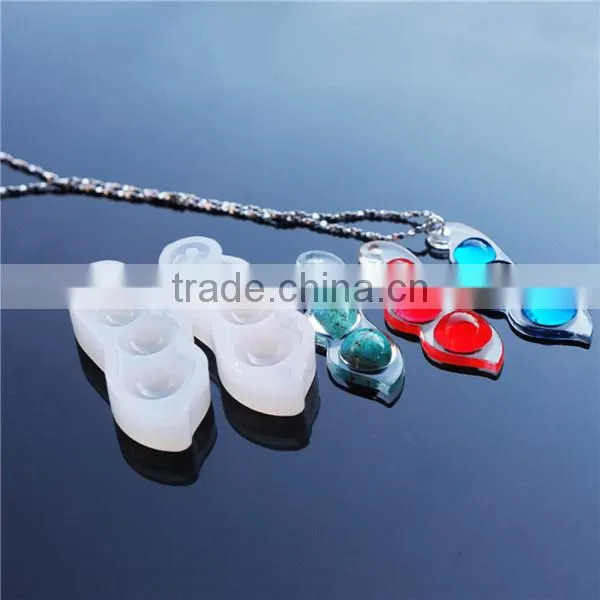 Silicone Resin Mold Pea White 46mm x 18mm