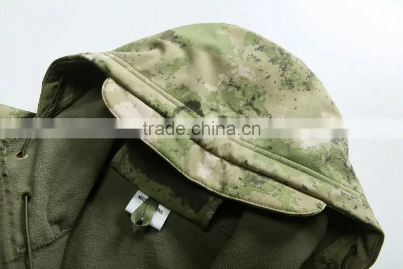 2017 Hot Sale Camo Wholesale Softshell Jacket