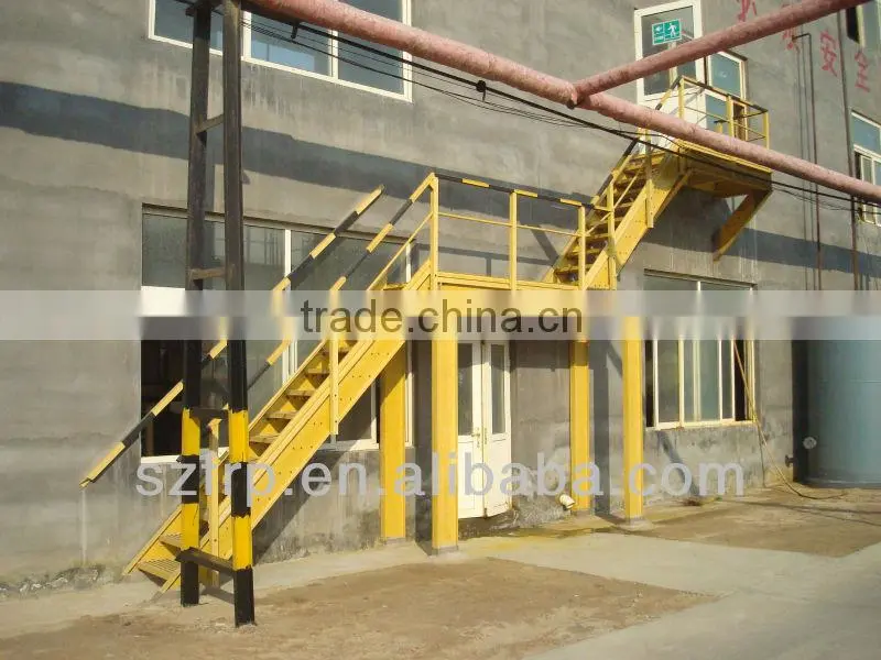 High strength FRP/GRP fiberglass folding ladder