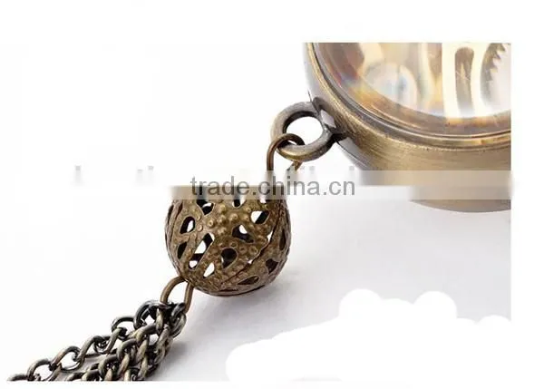 Classic vintage mechanical pocket watch ladies pocket watch