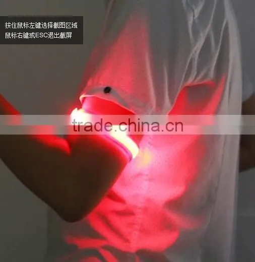 2016 hot selling Glowing LED Flashing LED Bangles & Glowing LED Bracelets
