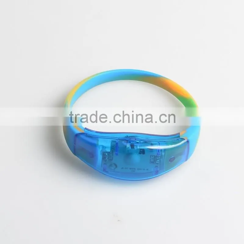 2016 Light-Up Flashing Bracelets led bracelet led silicone bracelet