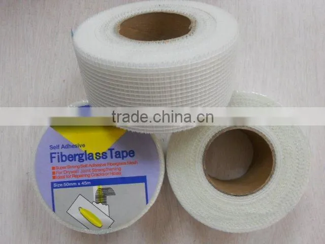 Self adhesive fiberglass joint tape