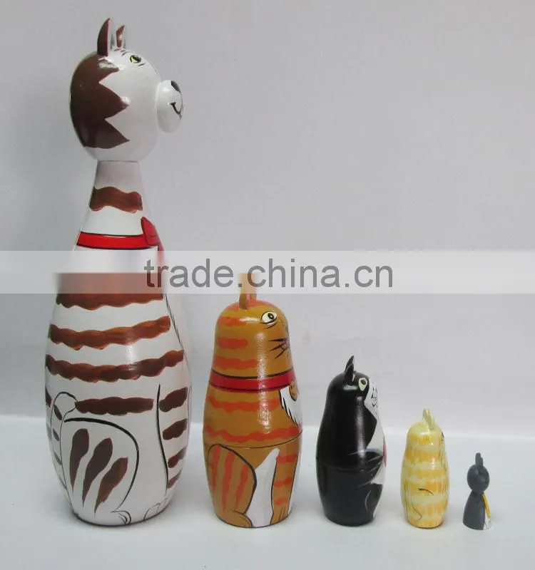 wooden russion nesting doll with 5 pcs
