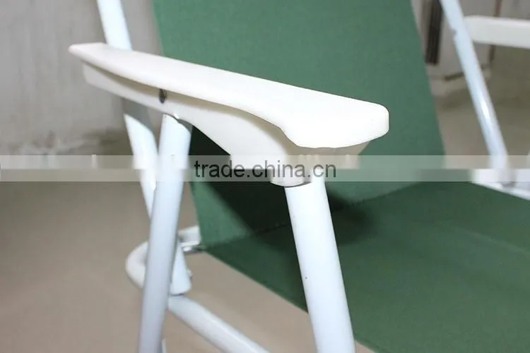 SIMPLE BEACH CHAIR