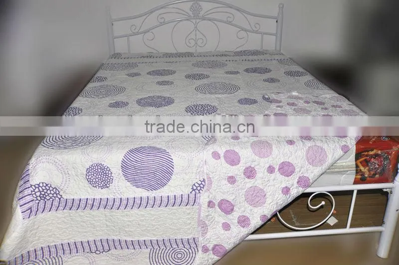 Exquisite Microfiber Printed Quilt