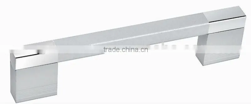 high quality,low price aluminium alloy furniture kitchen/ambry/ Cabinet/drawer handles