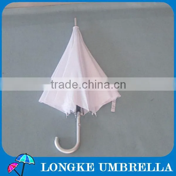 auto open white straight umbrella