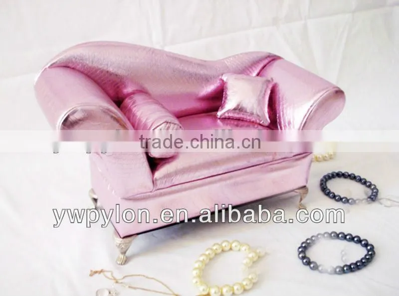 Leopard pu leather gift box with heart shape