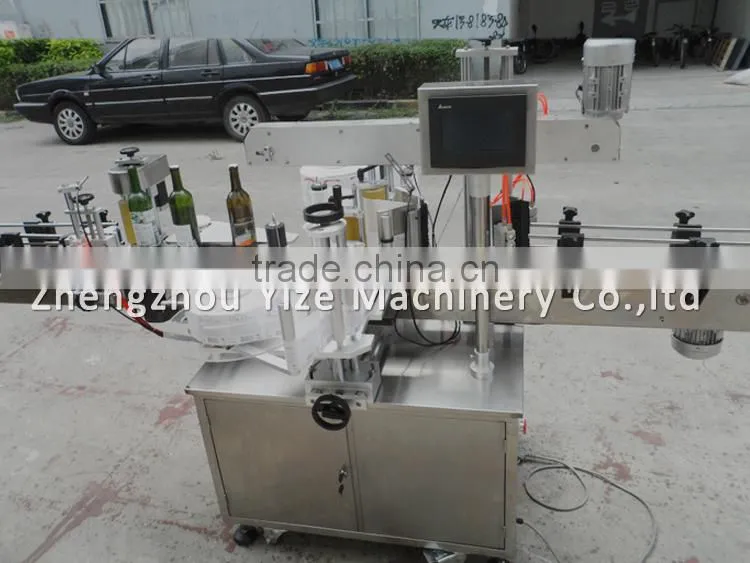 Highly efficient wine bottle labeling machine / blitz sticker labeller