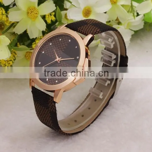 Factory Supply Simple Design Lattice Face Leather Watch