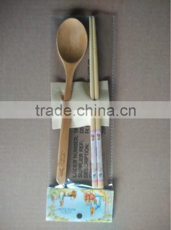 widely used bamboo chopsticks and spoon set