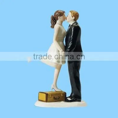porcelain bride and groom wedding figurines