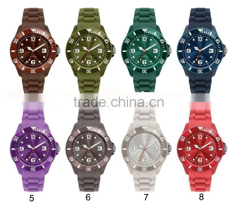 unisex silicone sports watch with Japan movement