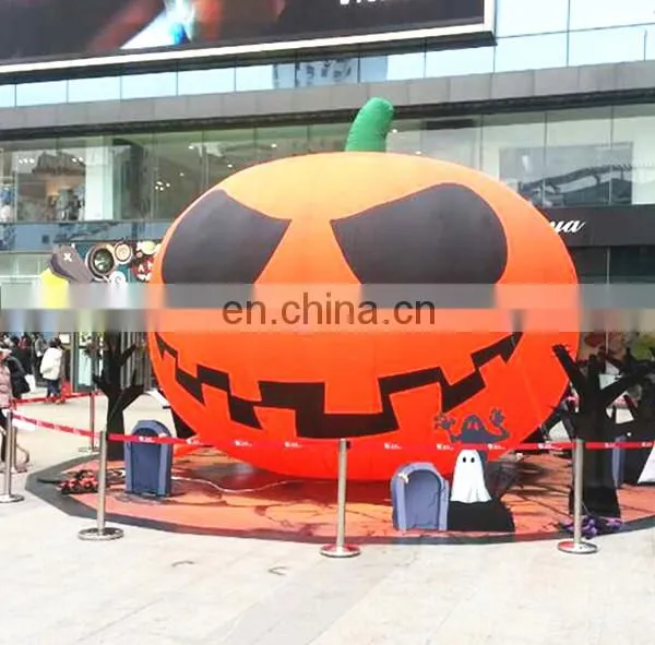 Halloween outdoor decorated with giant inflatable pumpkin, inflatable pumpkin balloon