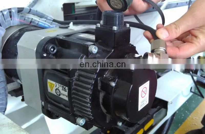 italy 9kw hsd spindle taiwan syntec 6mb cnc machining center vmc-850