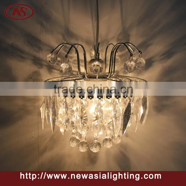 Crystal charming pendant light