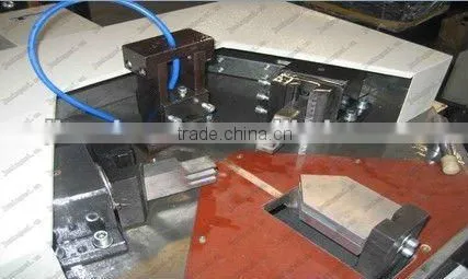 Single head Crimping Machine / Aluminum corner crimper machine