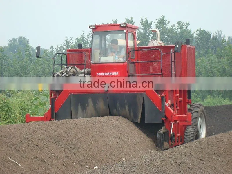 Self-propelled Compost Turner
