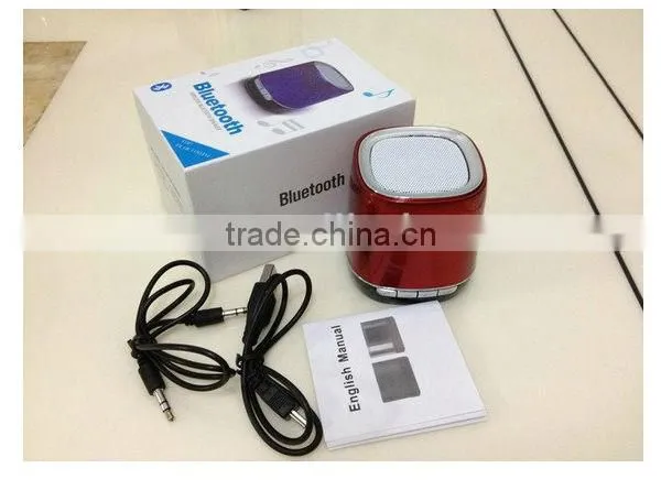 A5 With Handsfree Function Mini Bluetooth Speaker Audio Speaker with FM Radio