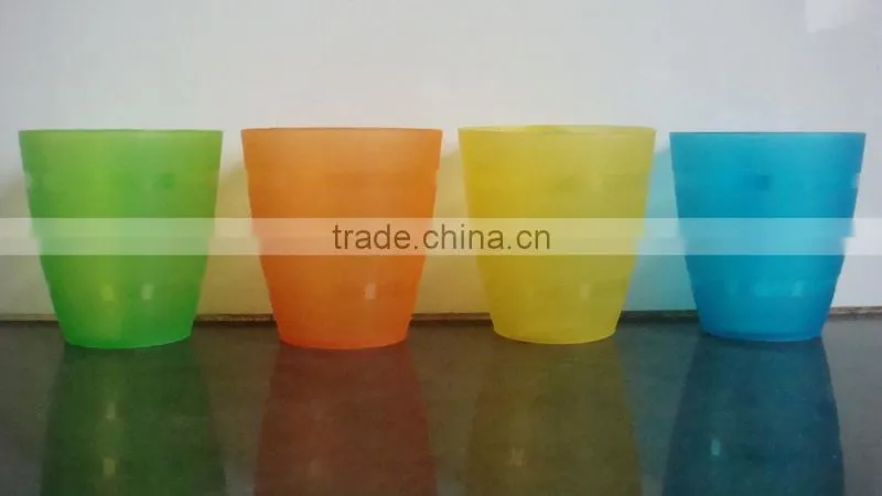 Colorful 10OZ Plastic Cup with Horizontal stripes