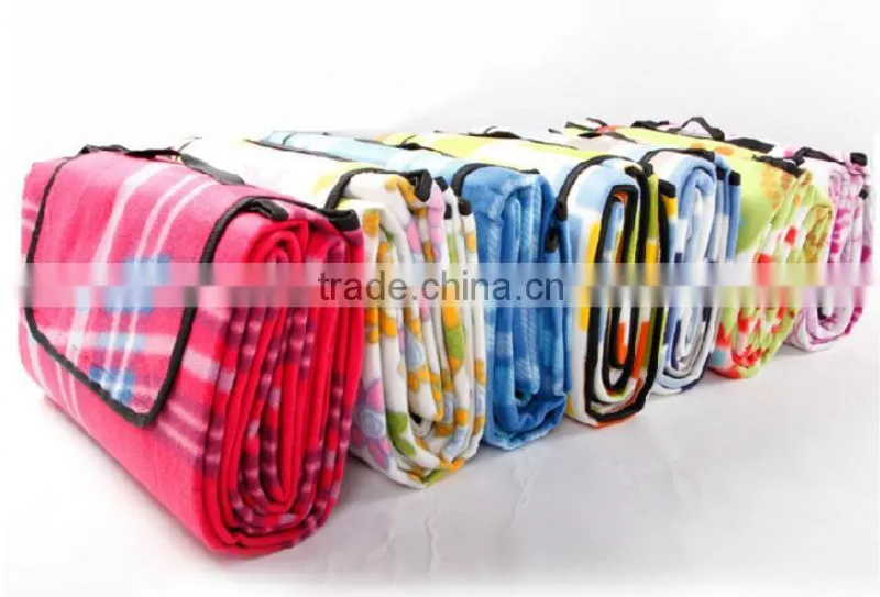 Wholesale Outdoor Play Sleeping Folding Blanket for Camping