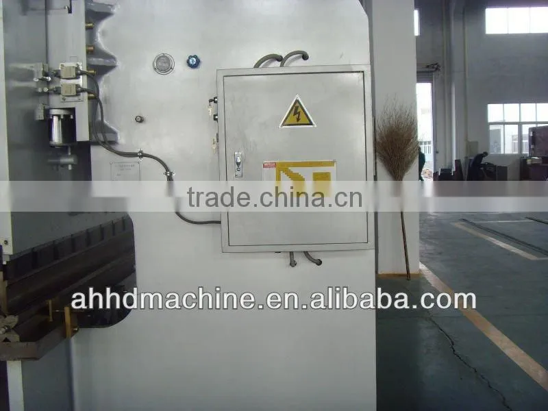 WC67Y SERIES HYDRAULIC PLATE BENDERS