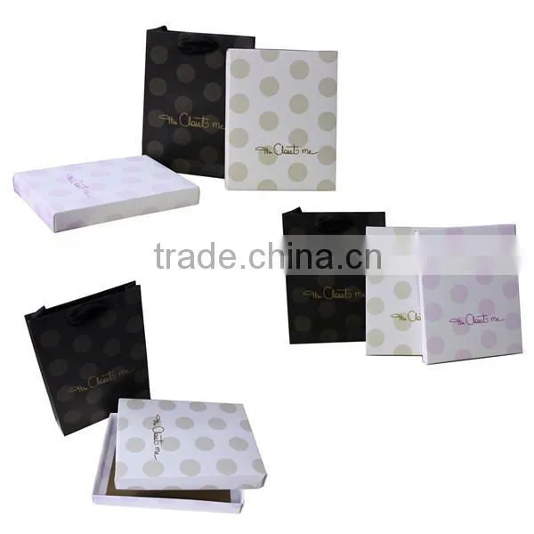 Free sample button and string craft kraft envelops