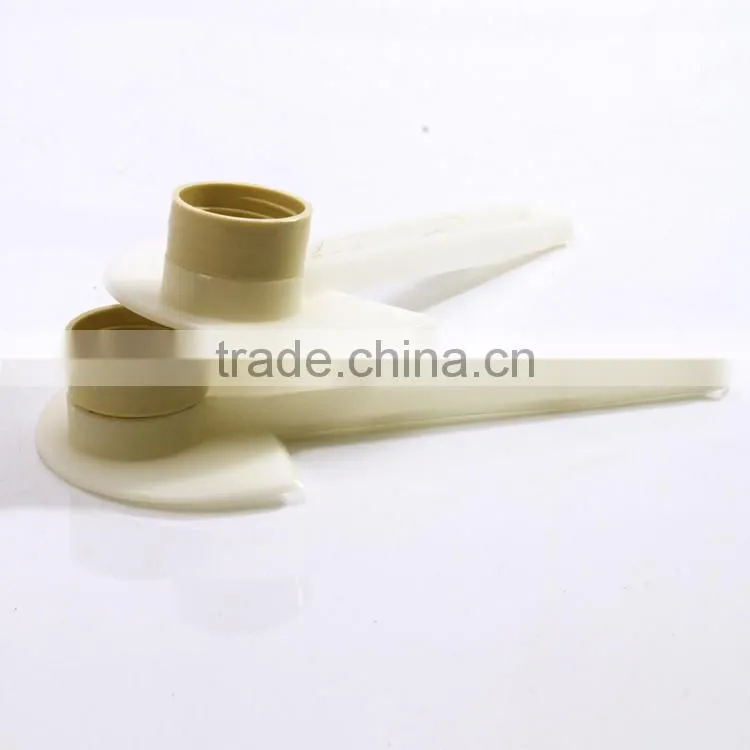Wholesale Beekeeping Tool Equipment Plastic PET Suger Honey bee feeders High Quality