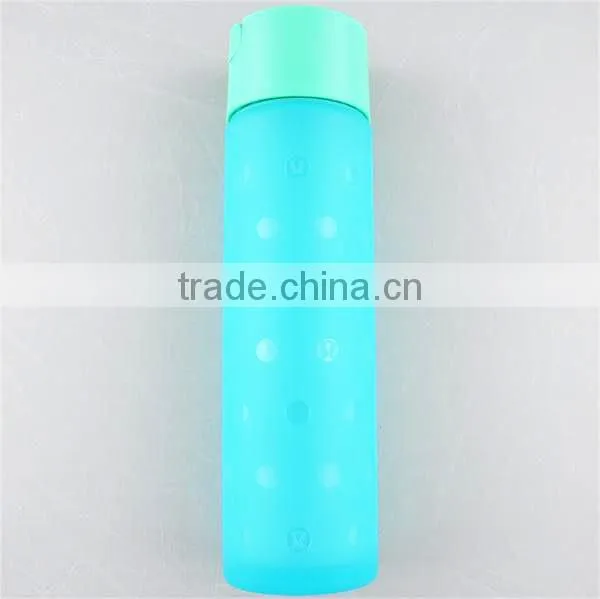 High quality non-toxic and plastic-free silicone sleeve for glass bottles