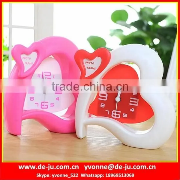 Home Round Plastic Kitchen Clock