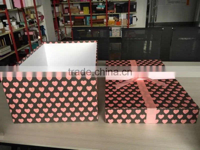 custom luxury hat type wedding dress packaging box with ribbon bow