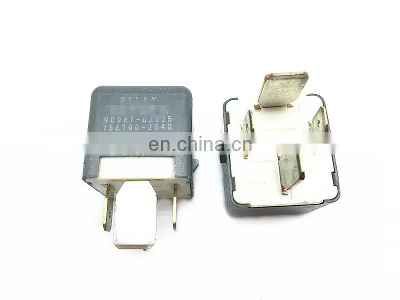 Auto Relay For To-yota Landcruiser Le-xus IS350 IS250 IS220 GS300 GS430 RX300 RX400 OEM 90987-02025 156700-2540