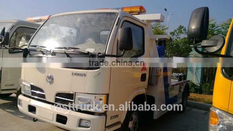 Dongfeng 4x2 4t Road Wrecker Towing Truck