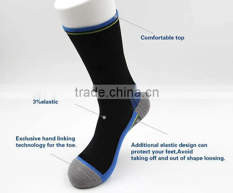 2015! Newest Fashion Elite Sport Knee High Sock of China Manufacturer !