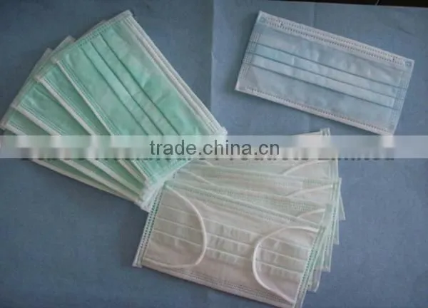 Nonwoven face mask